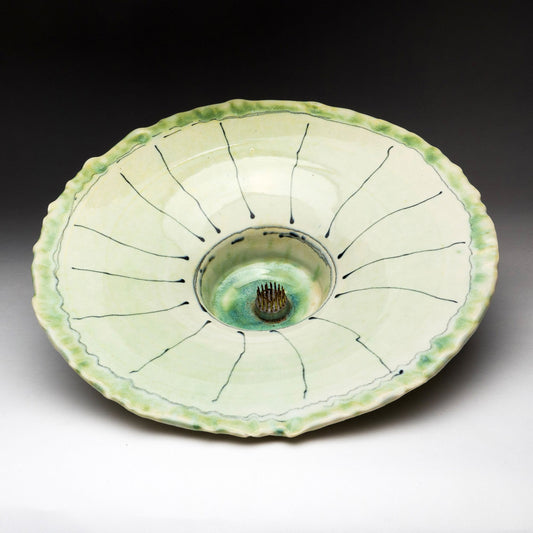 Ikebana dish by  Sandi Dunkelman DUN172